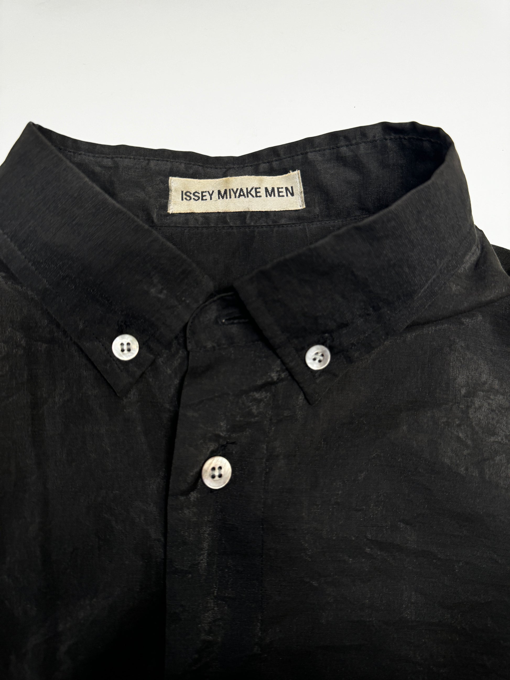 ISSEY MIYAKE Silky Black Shirt