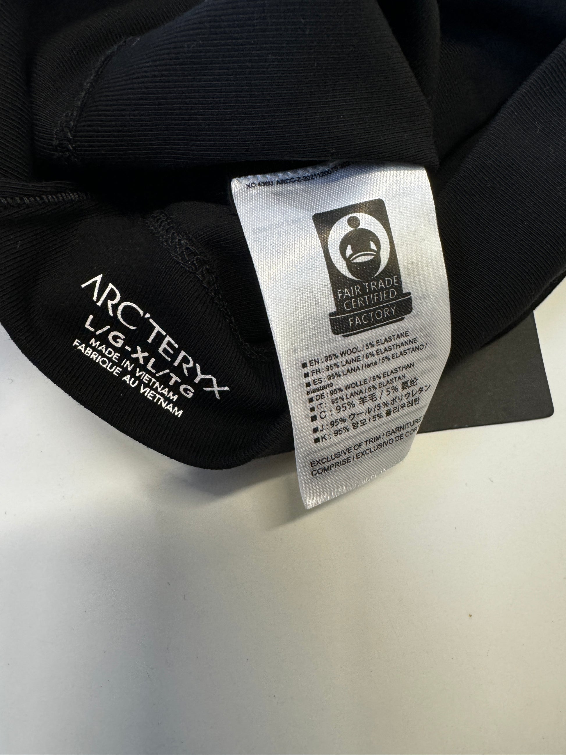 Arc'teryx Black Head Toque