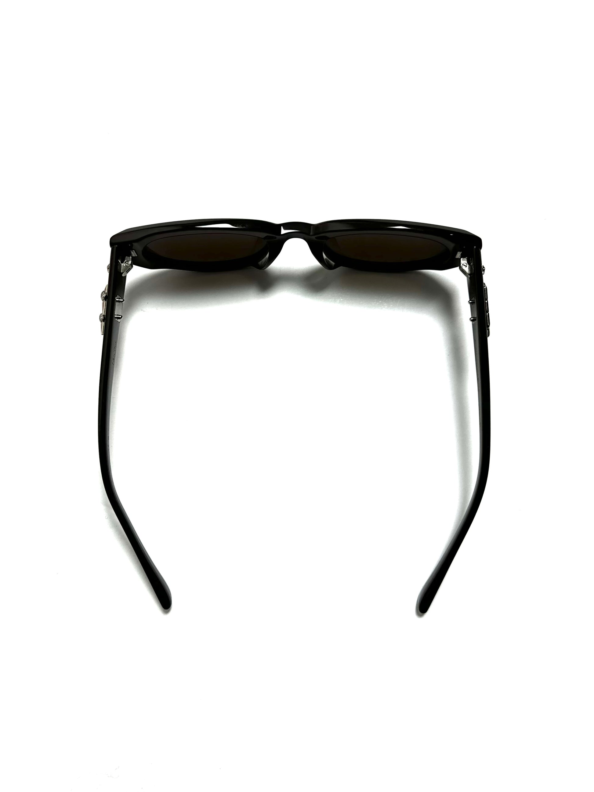 Gentle Monster x Jennie Fishtail Sunglasses