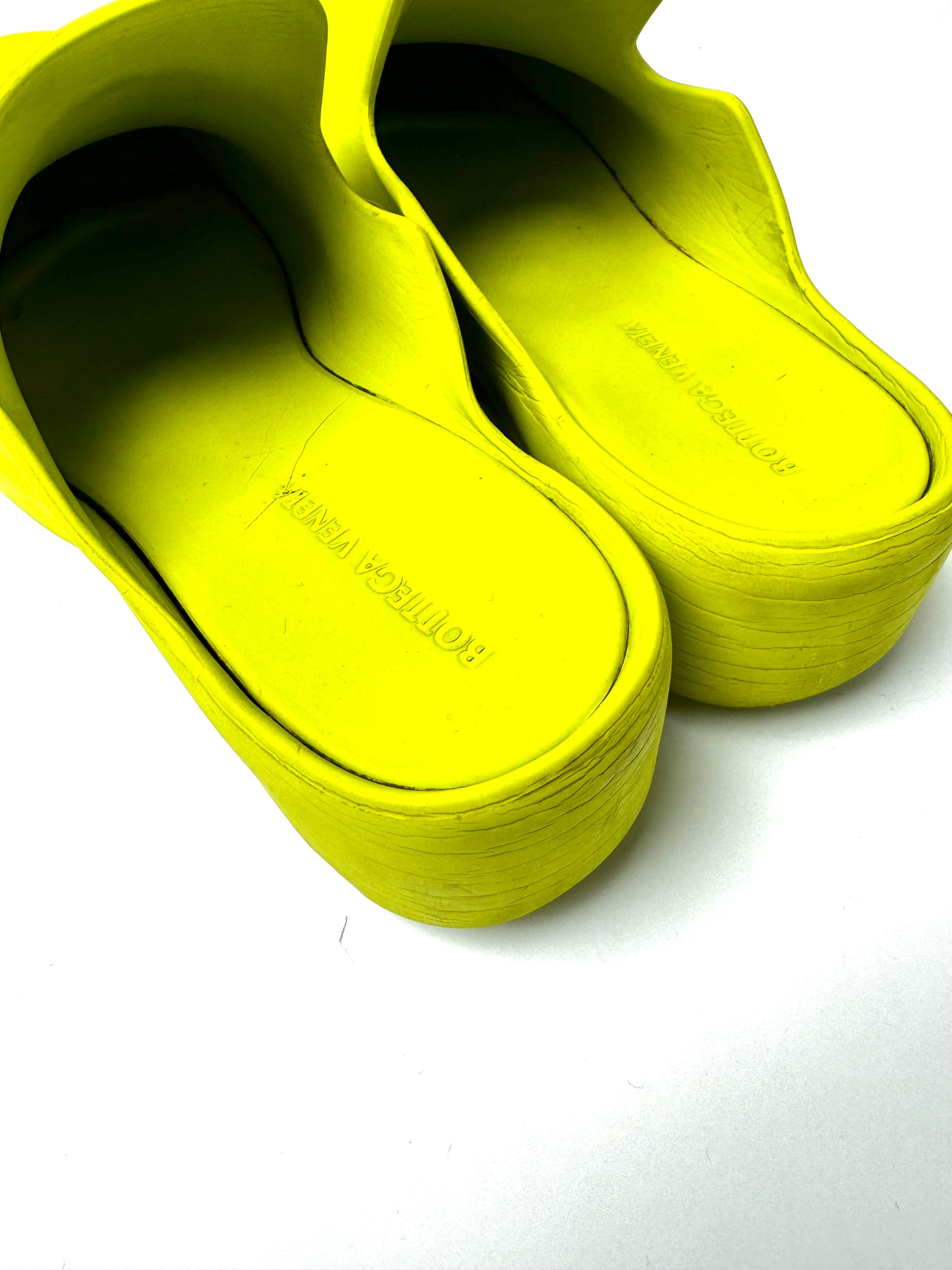 Bottega Paddle Slide