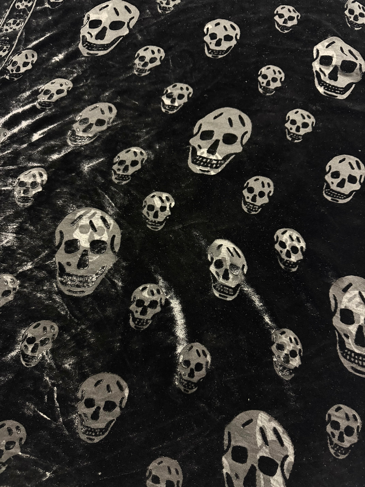 Alexander McQueen Black Velvet  Skull Scarf