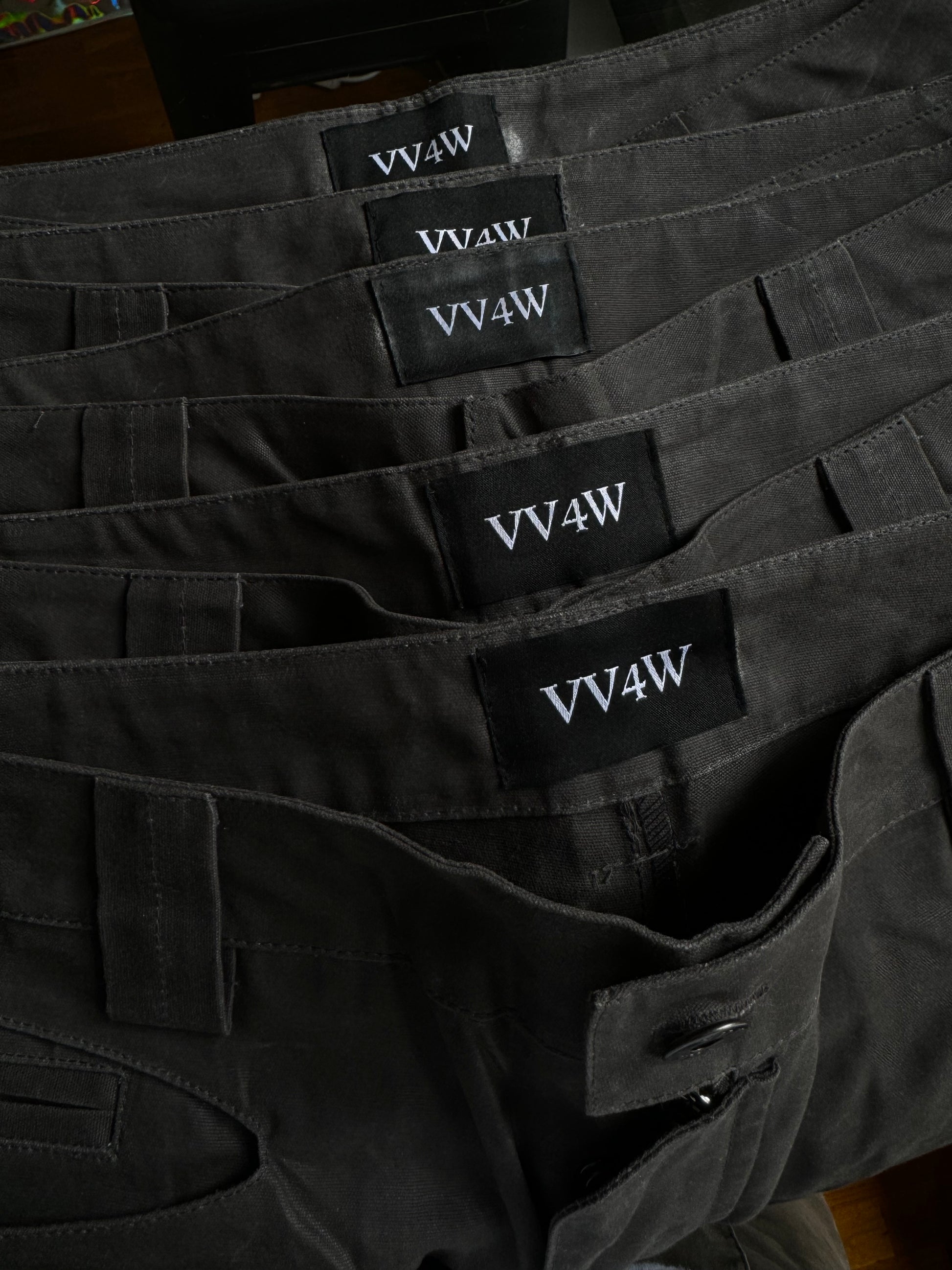 VV4W Wax Pant