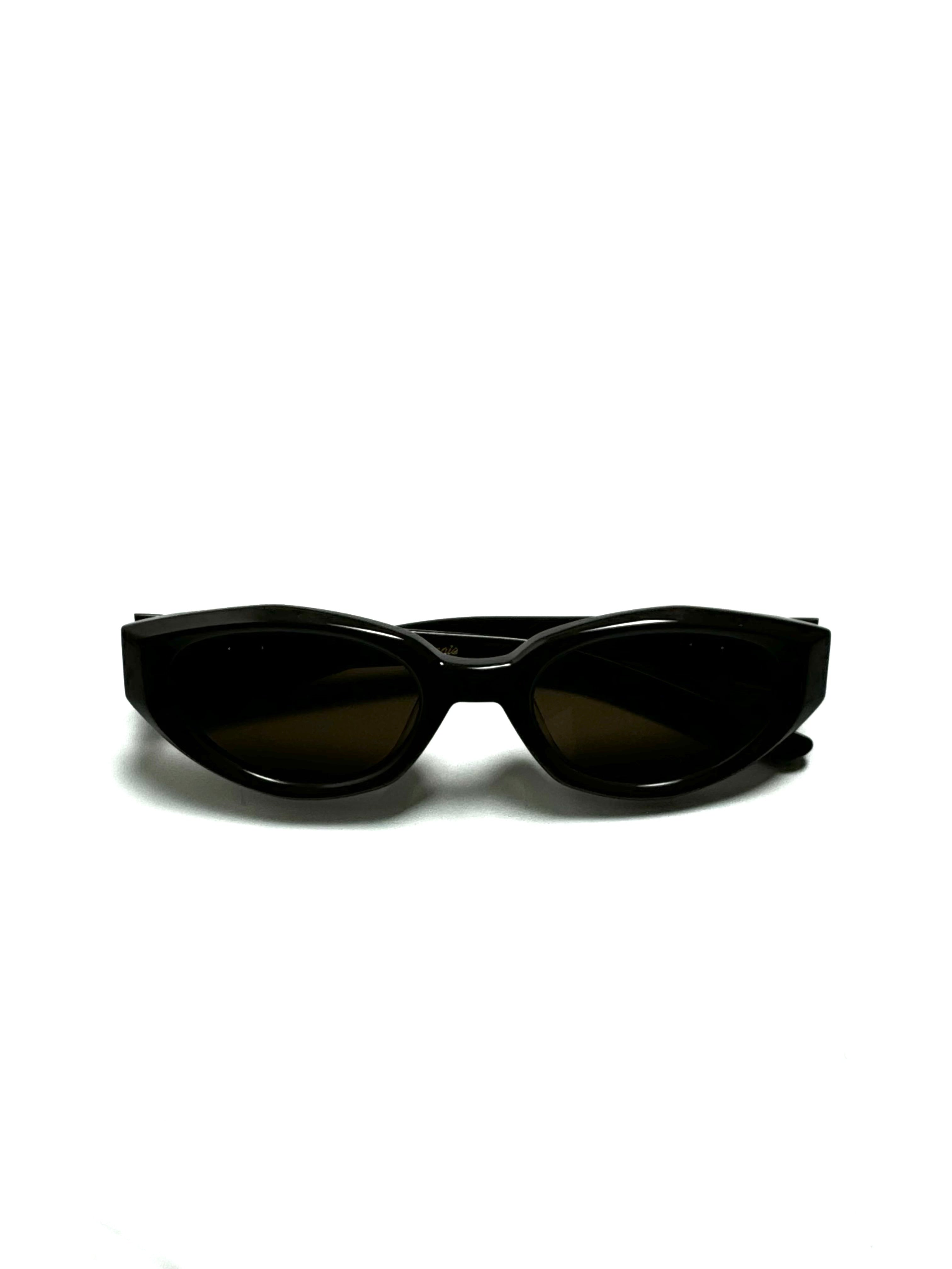 Gentle Monster x Jennie Fishtail Sunglasses – VV department