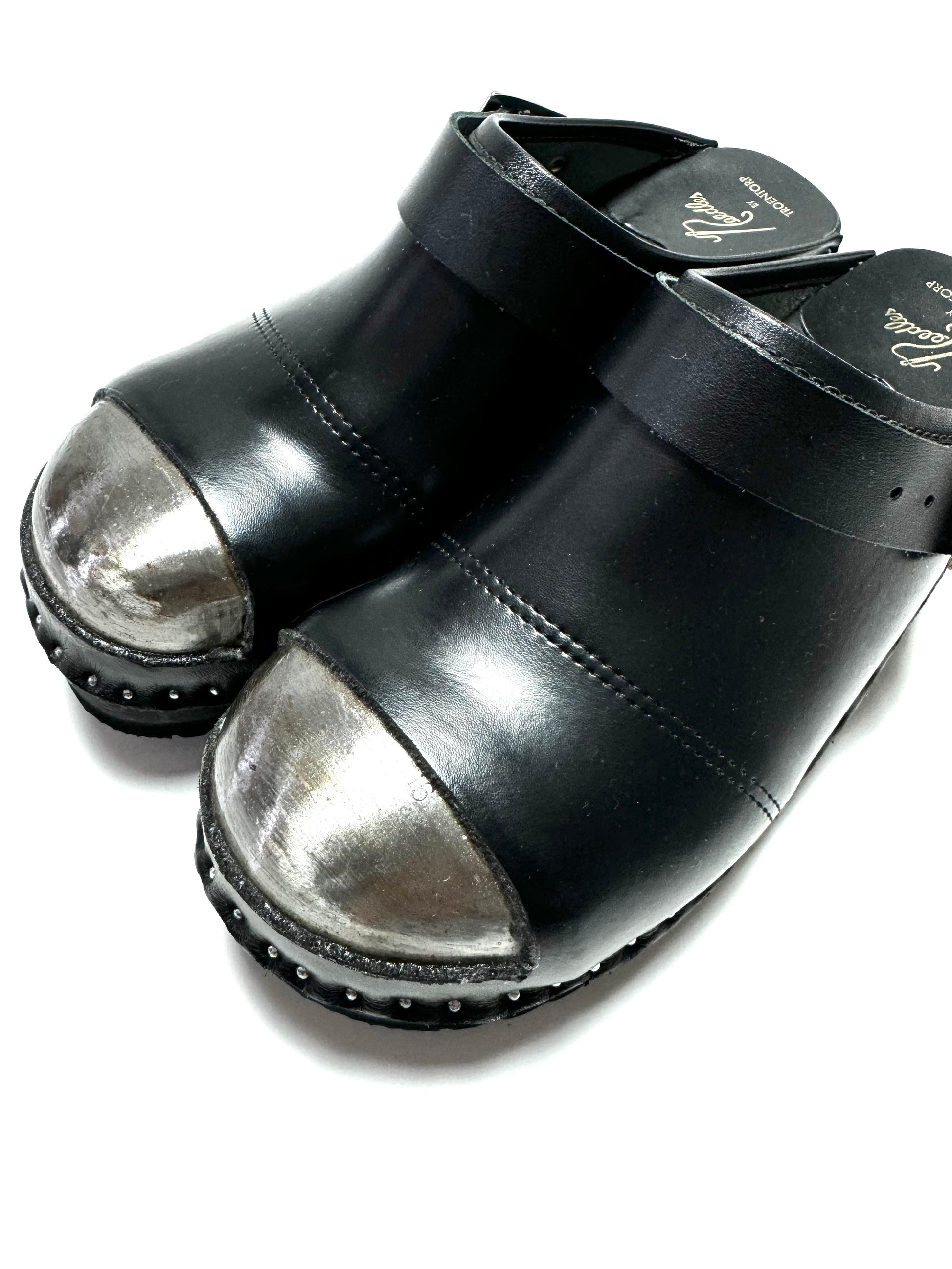 Needles By Troentorp Mule