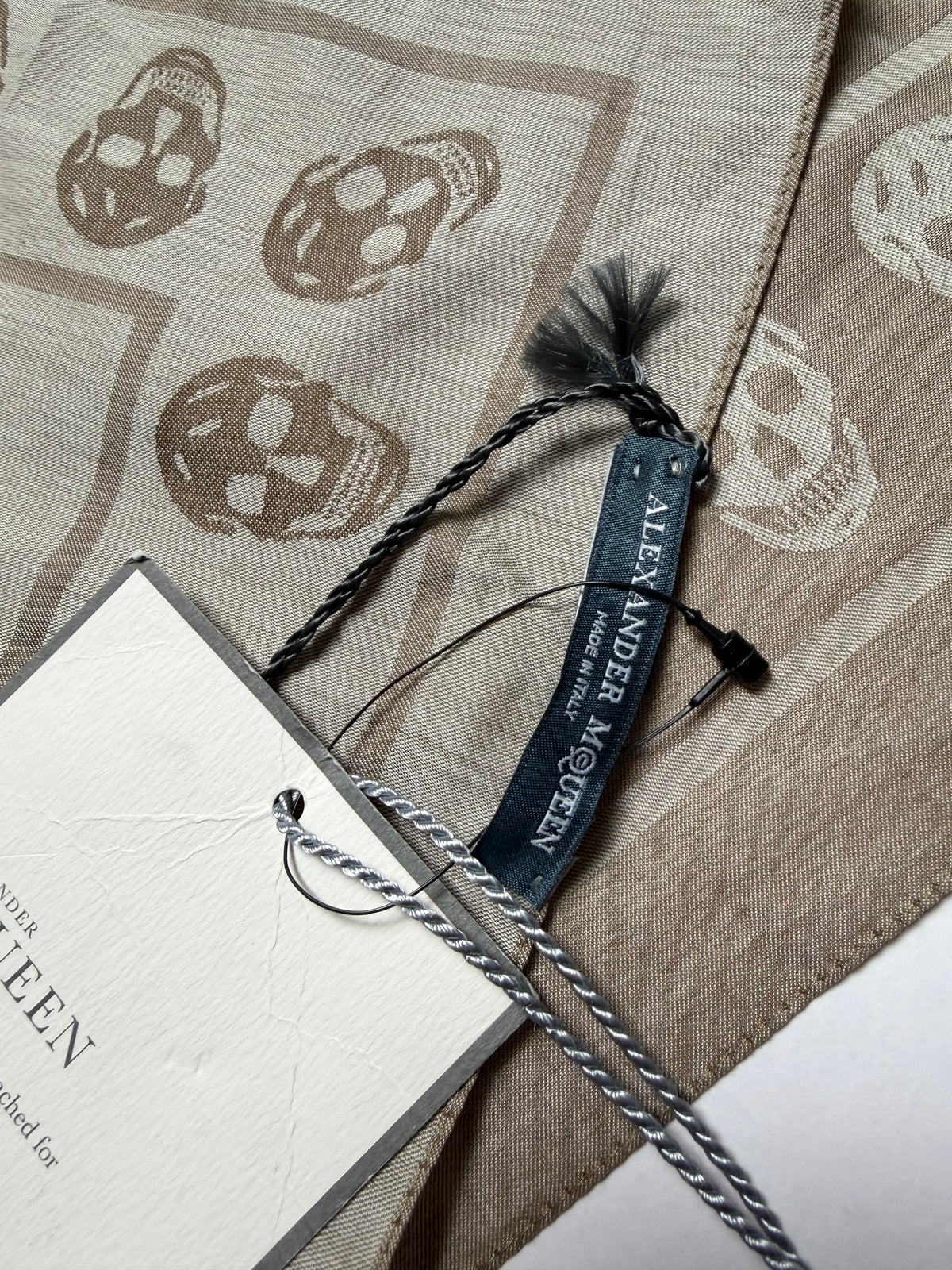 Alexander McQueen Beige Skull  Scarf