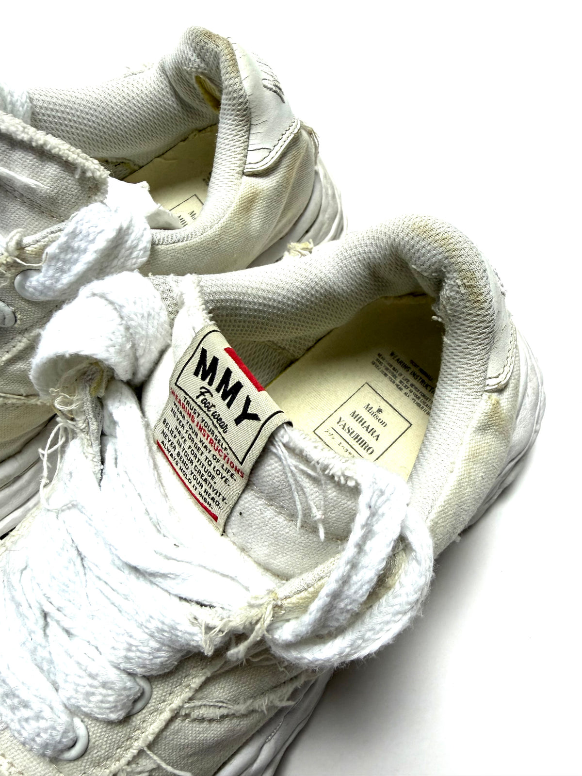 Maison Mihara Yasuhiro Wayne Puffer OG Sole Canvas Low Sneaker