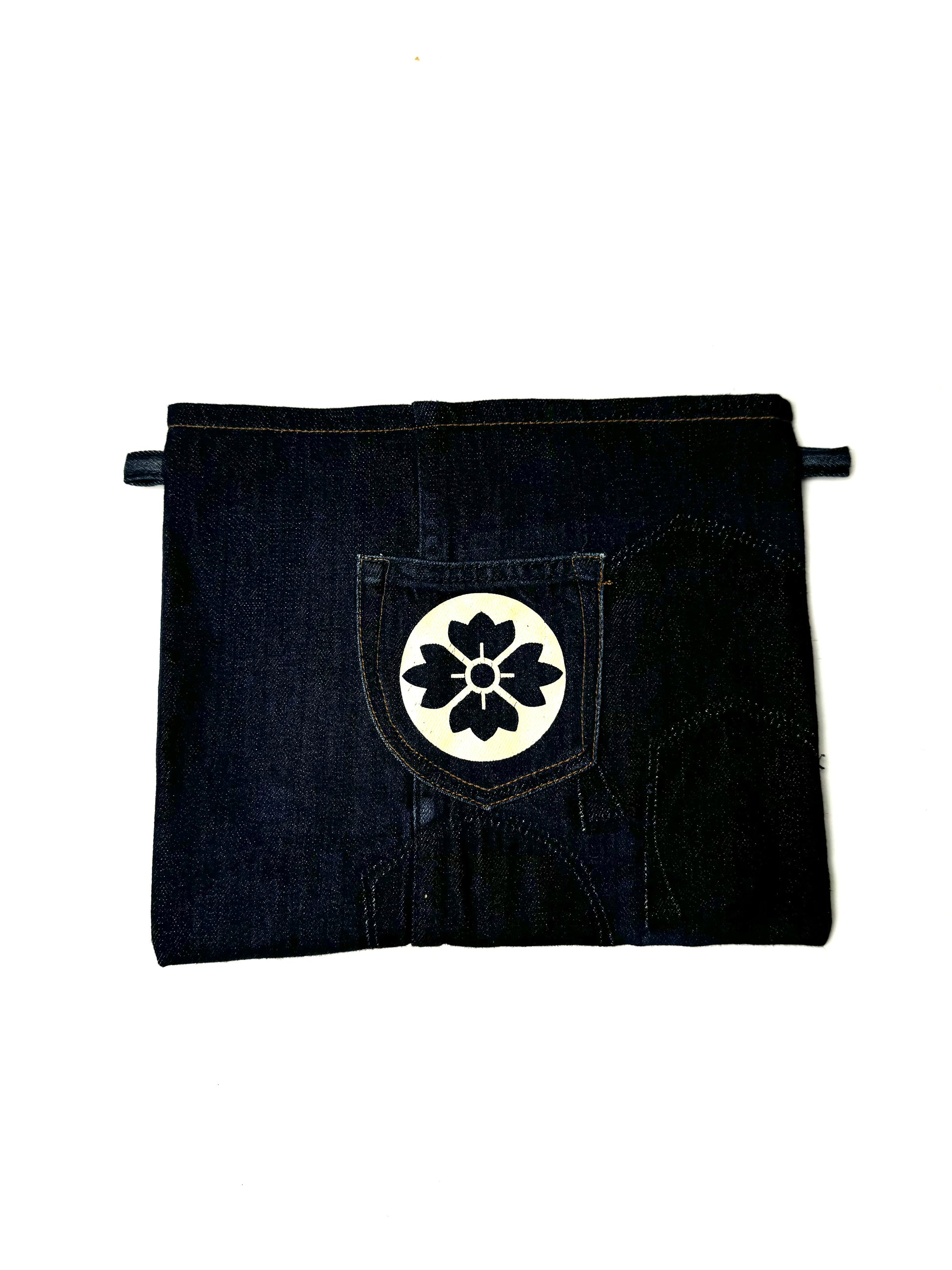 Evisu Remake Multi pocket Cross Bag