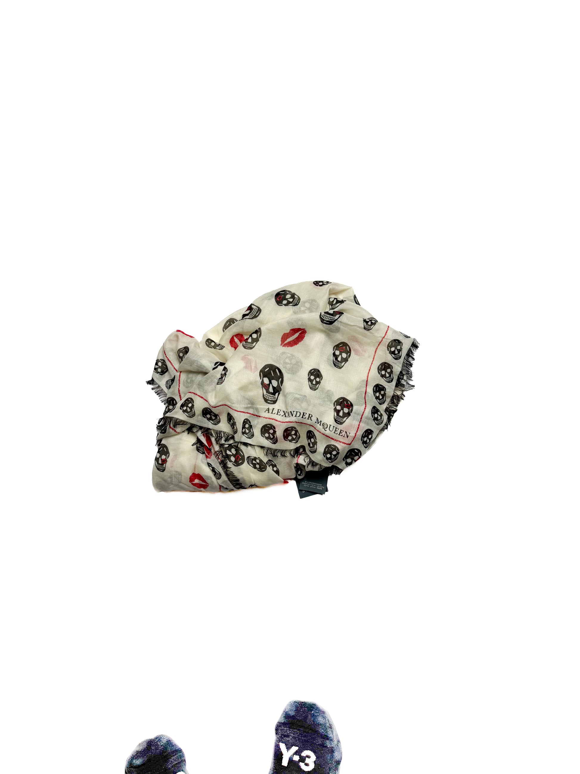 ALEXANDER MCQUEEN Skull Scarf Kiss White