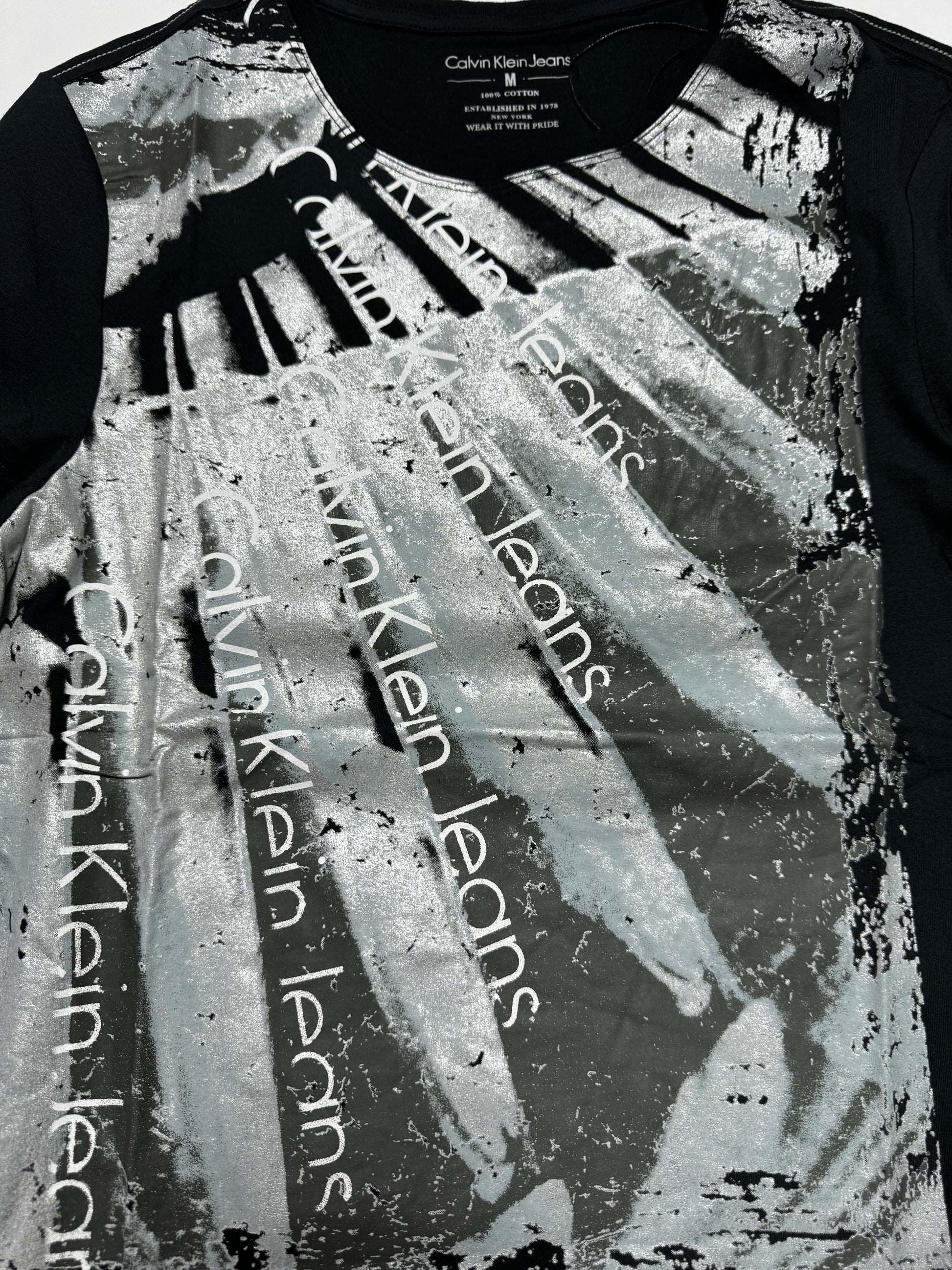 Calvin Klein Jeans Graphic Black Tee