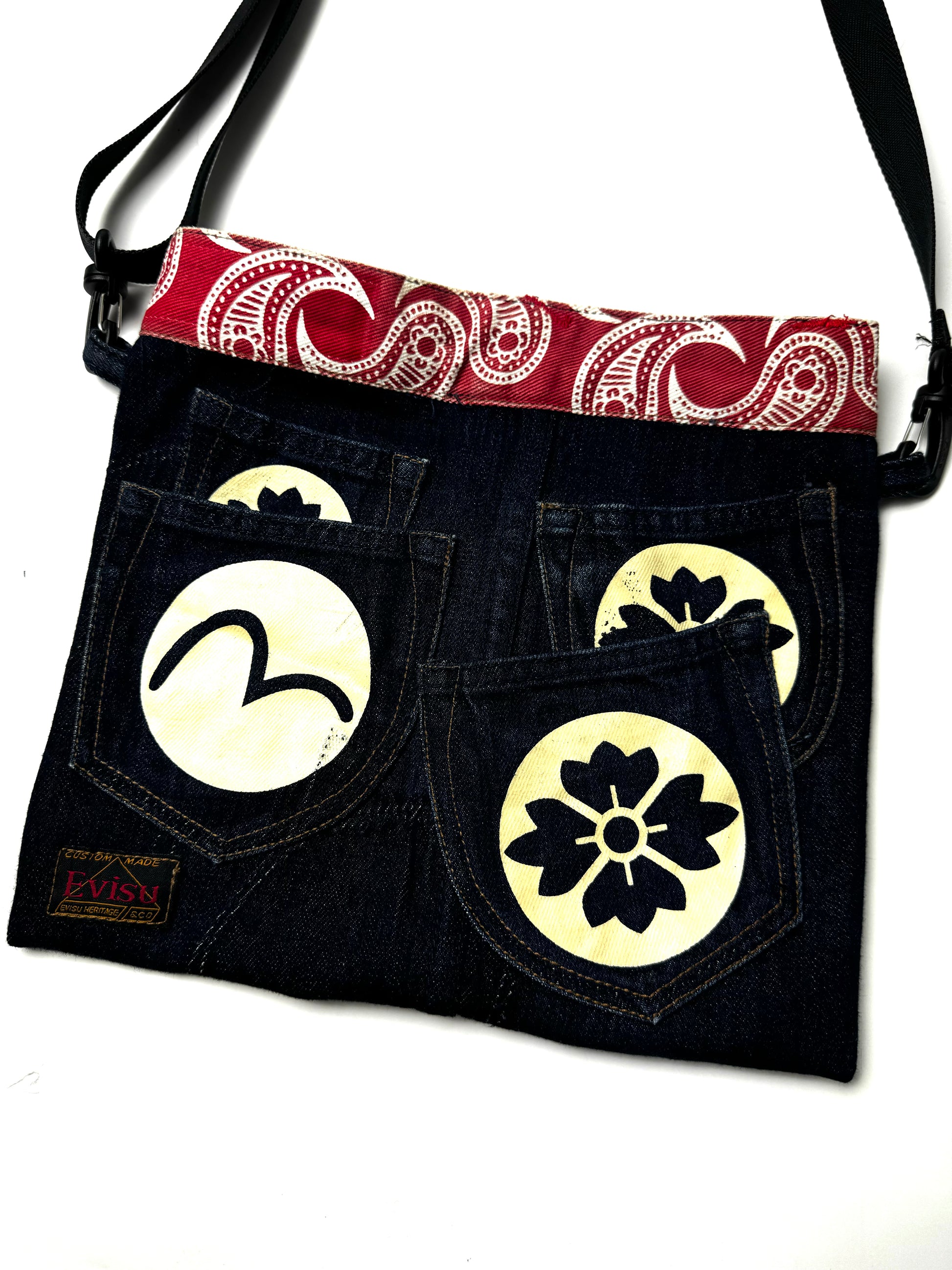 Evisu Remake Multi pocket Cross Bag