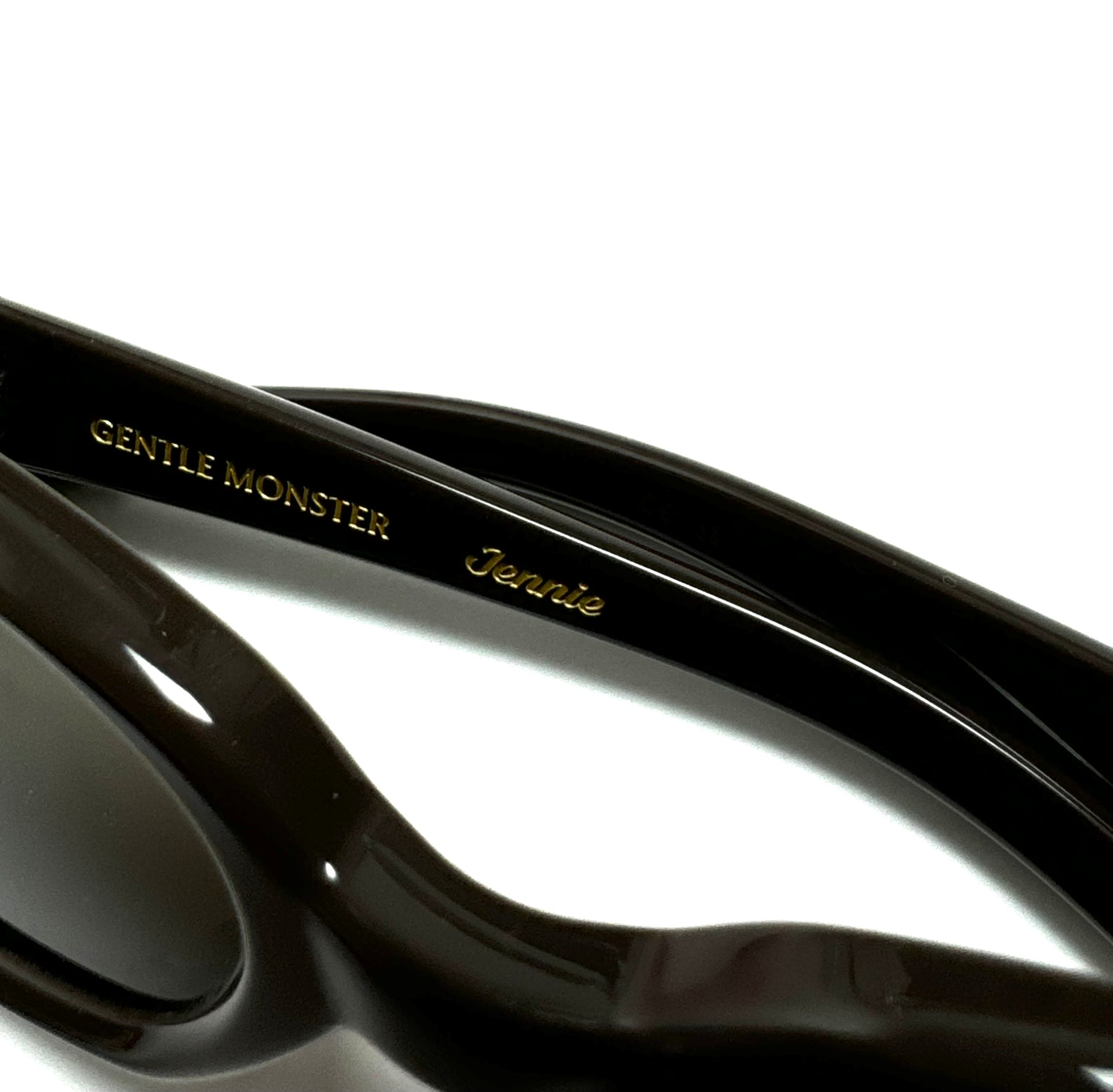Gentle Monster x Jennie Fishtail Sunglasses