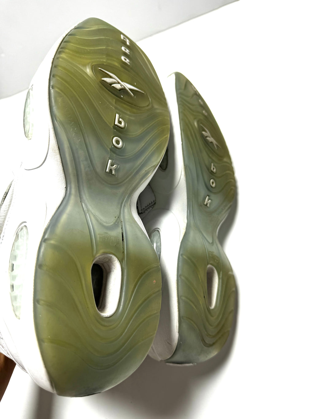 Maison Margiela x Reebok GW5000 Question Mid Memory Sneaker