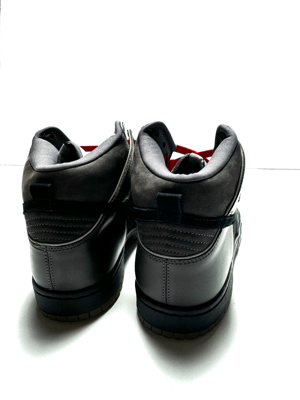 Nike High SB Dunk Premium 'MF Doom' 2007