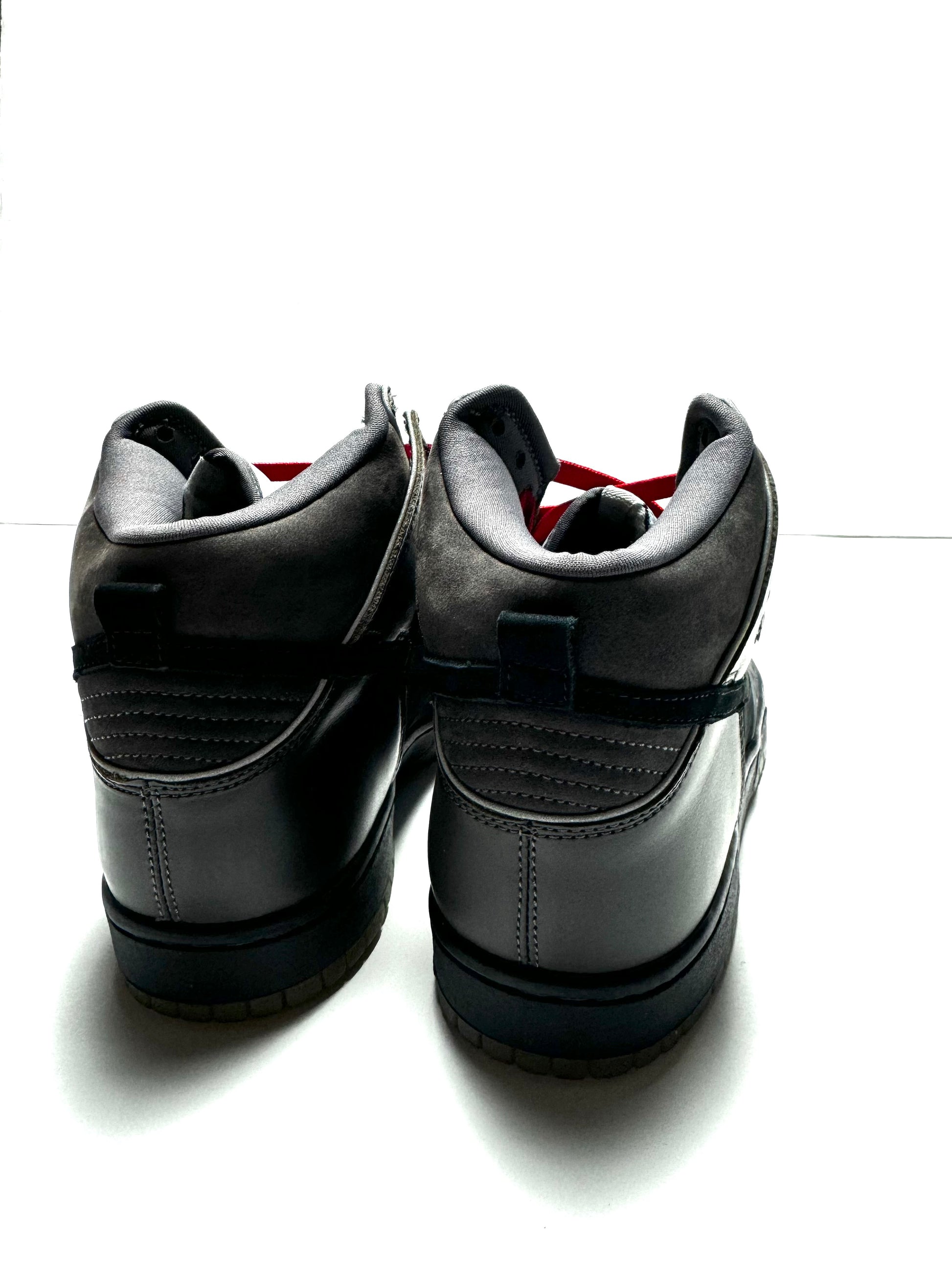 Nike High SB Dunk Premium 'MF Doom' 2007