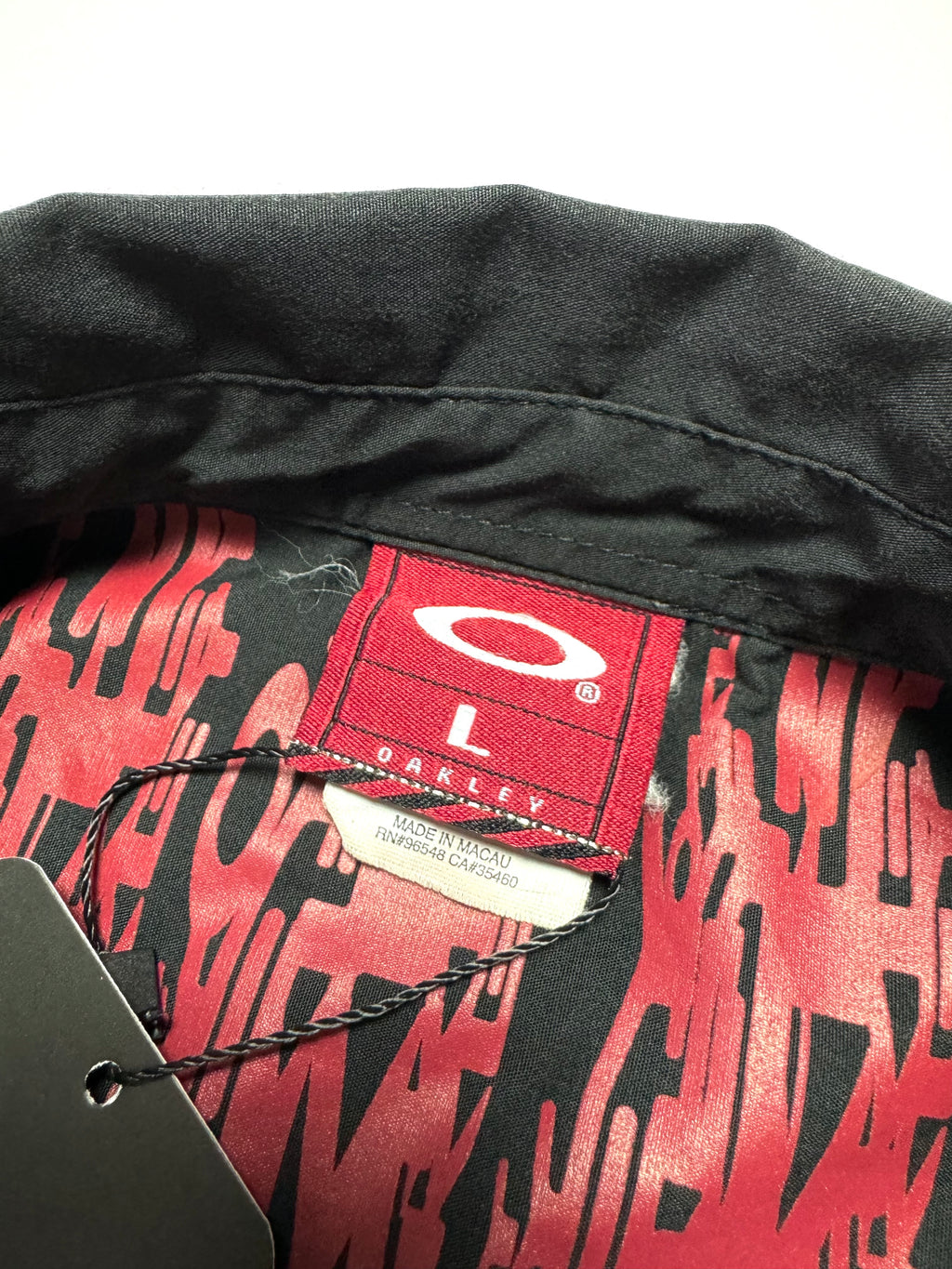 Oakley 2000s Skull Black Shirt