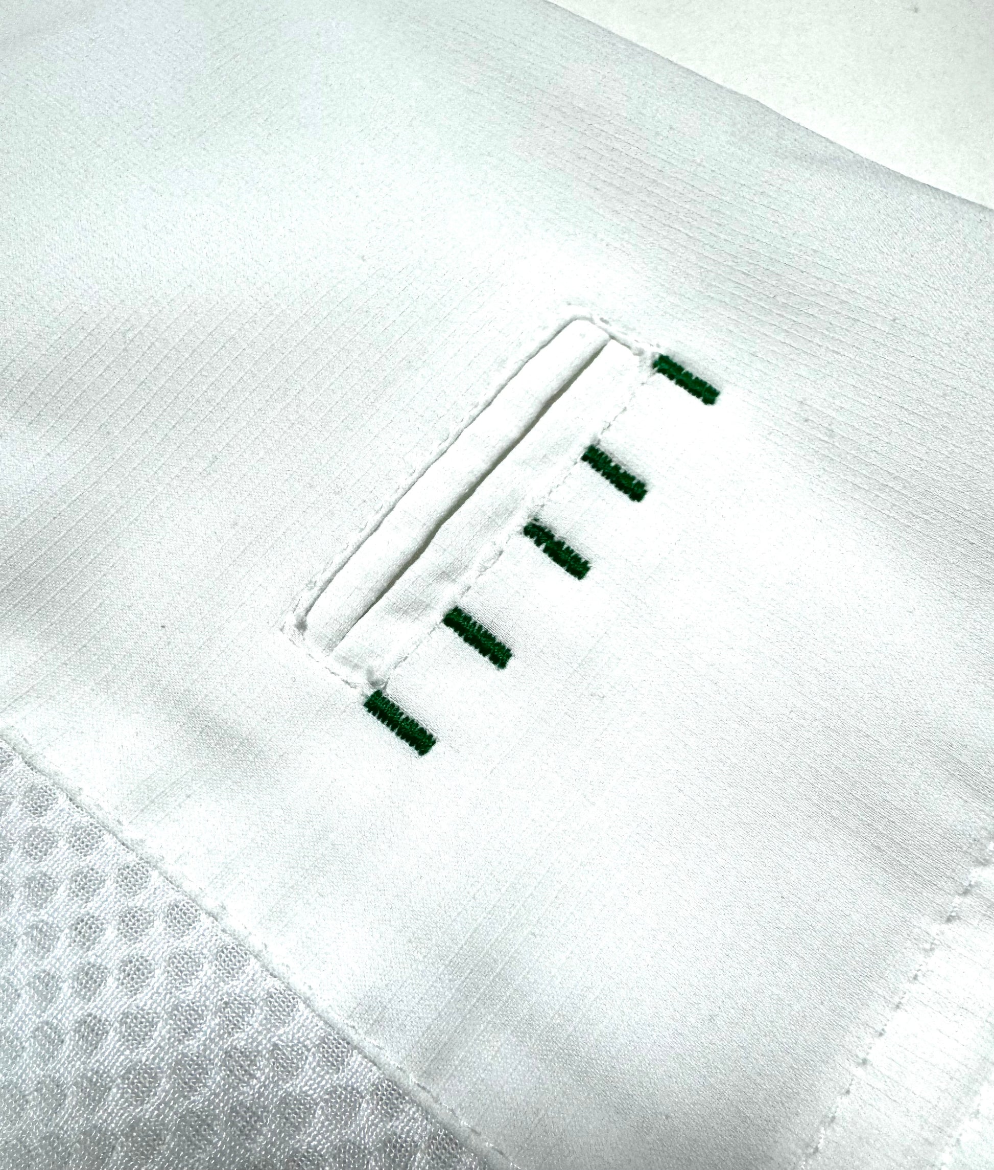 Oakley 2000s Skull White 2-1 Way Jacket