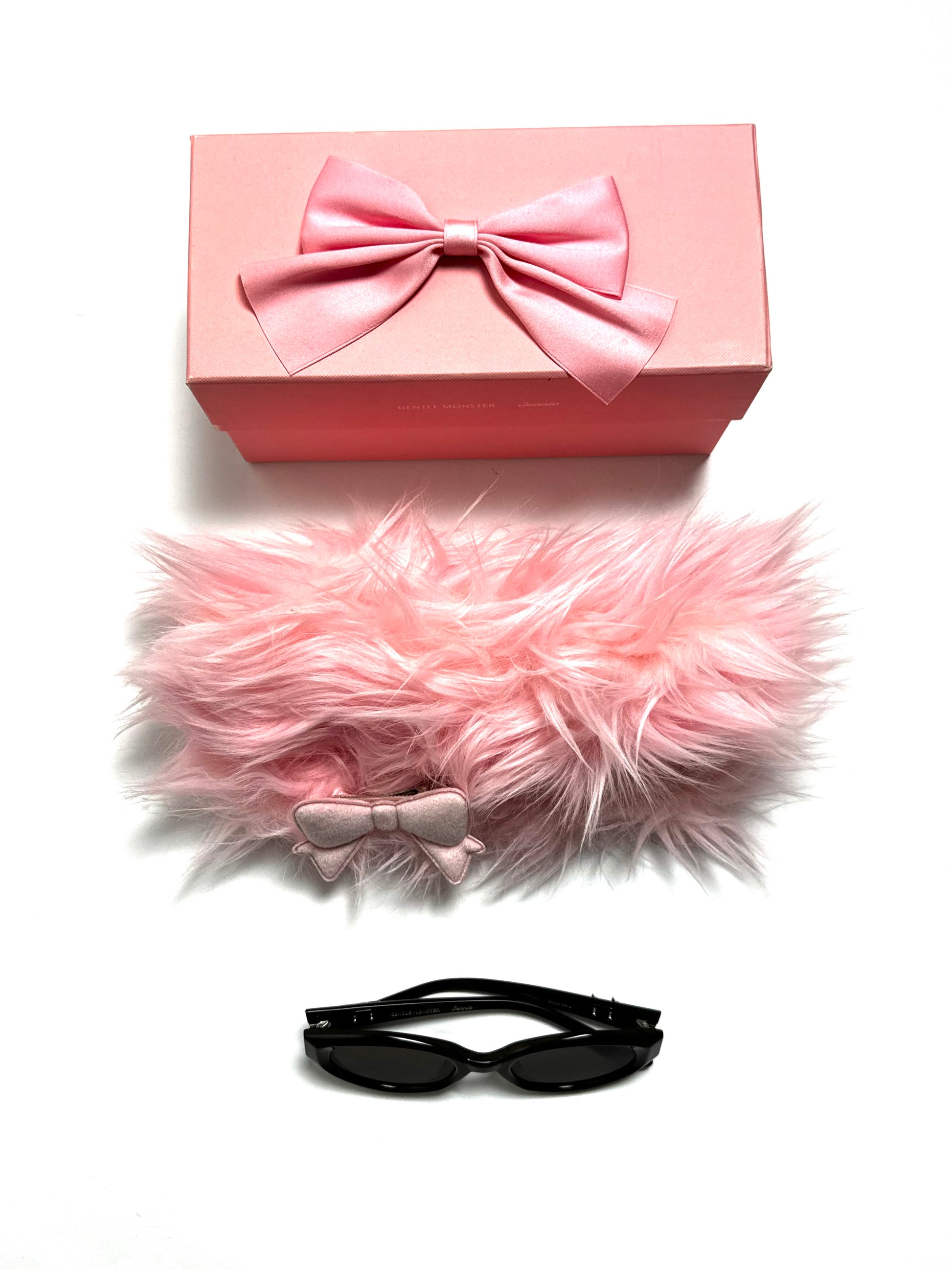 Gentle Monster x Jennie Fishtail Sunglasses