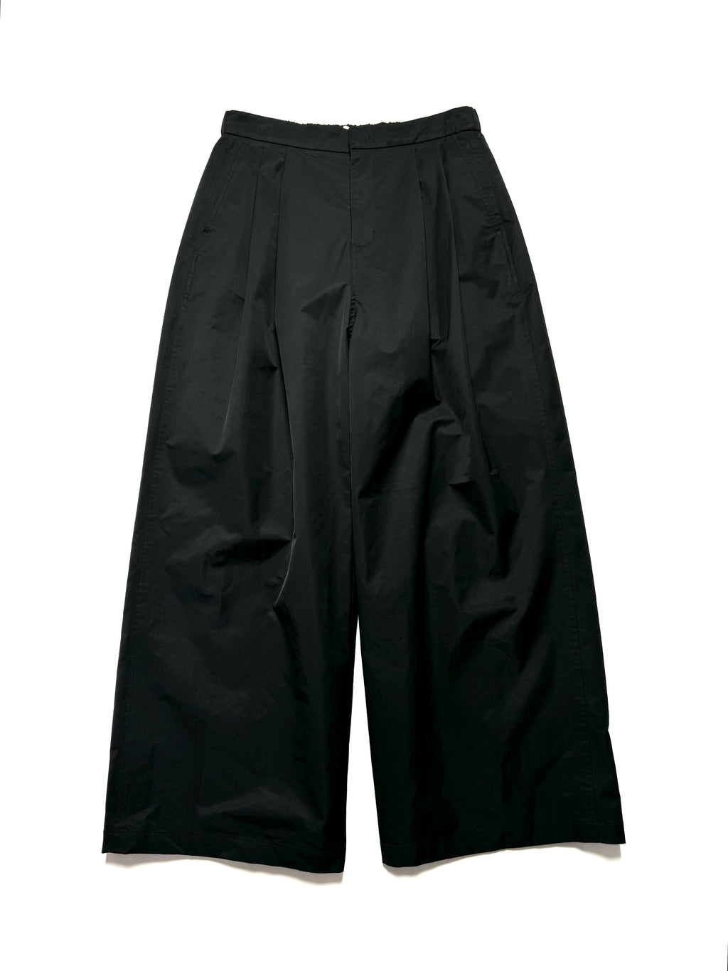 Amomento Three Tuck Plated Baggy Pants