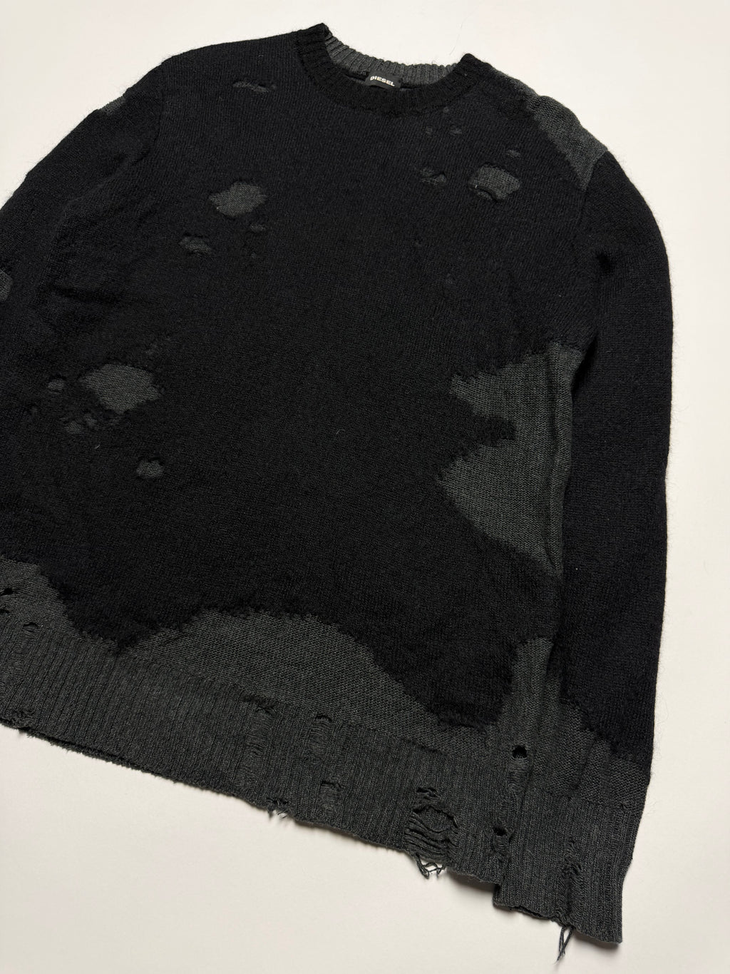 AW2018 Diesel Grey & Black Distressed Sweater