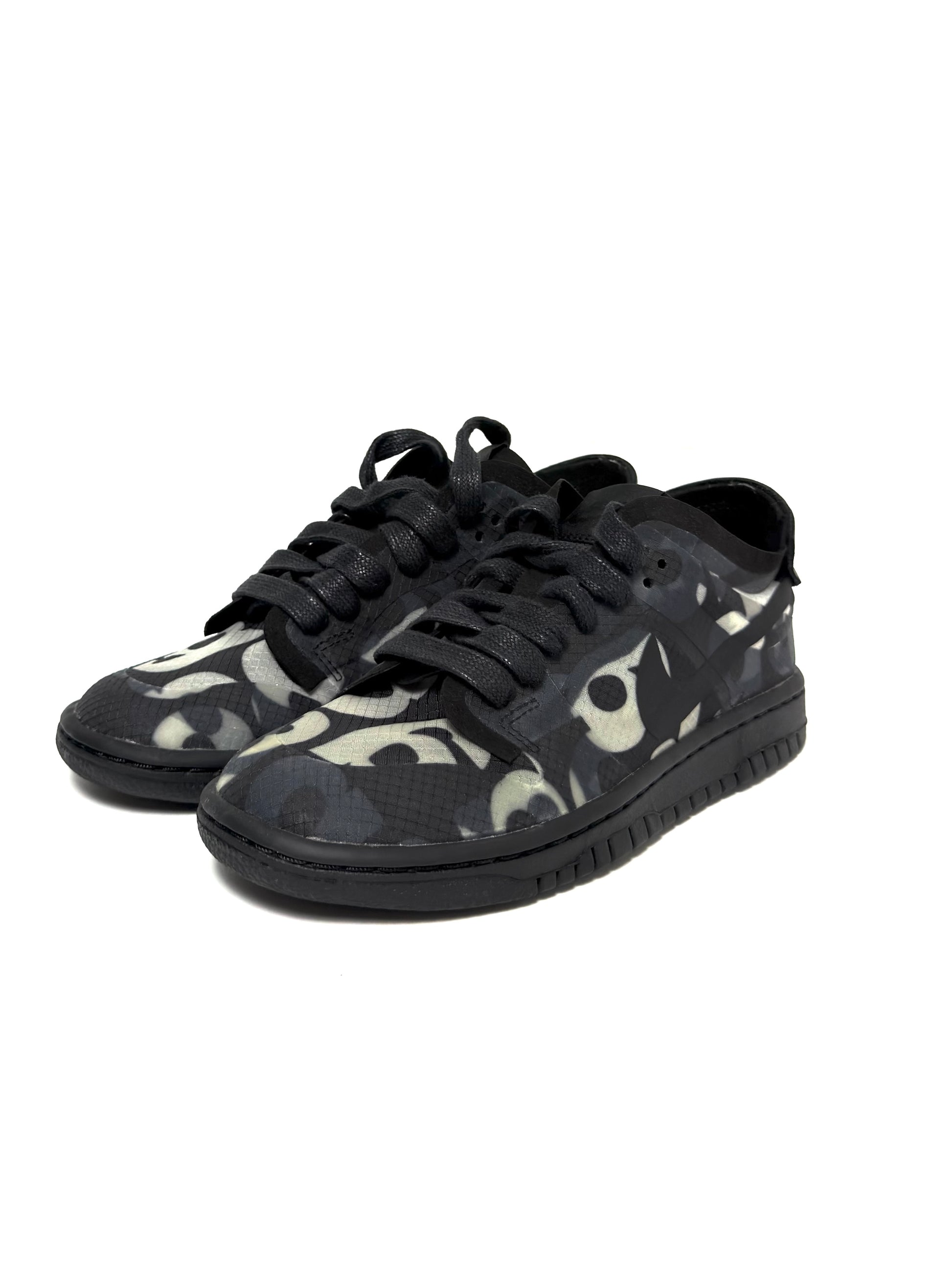 Comme des Garçons x Nike Wmns Dunk Low 'Monogram Print' Shoe