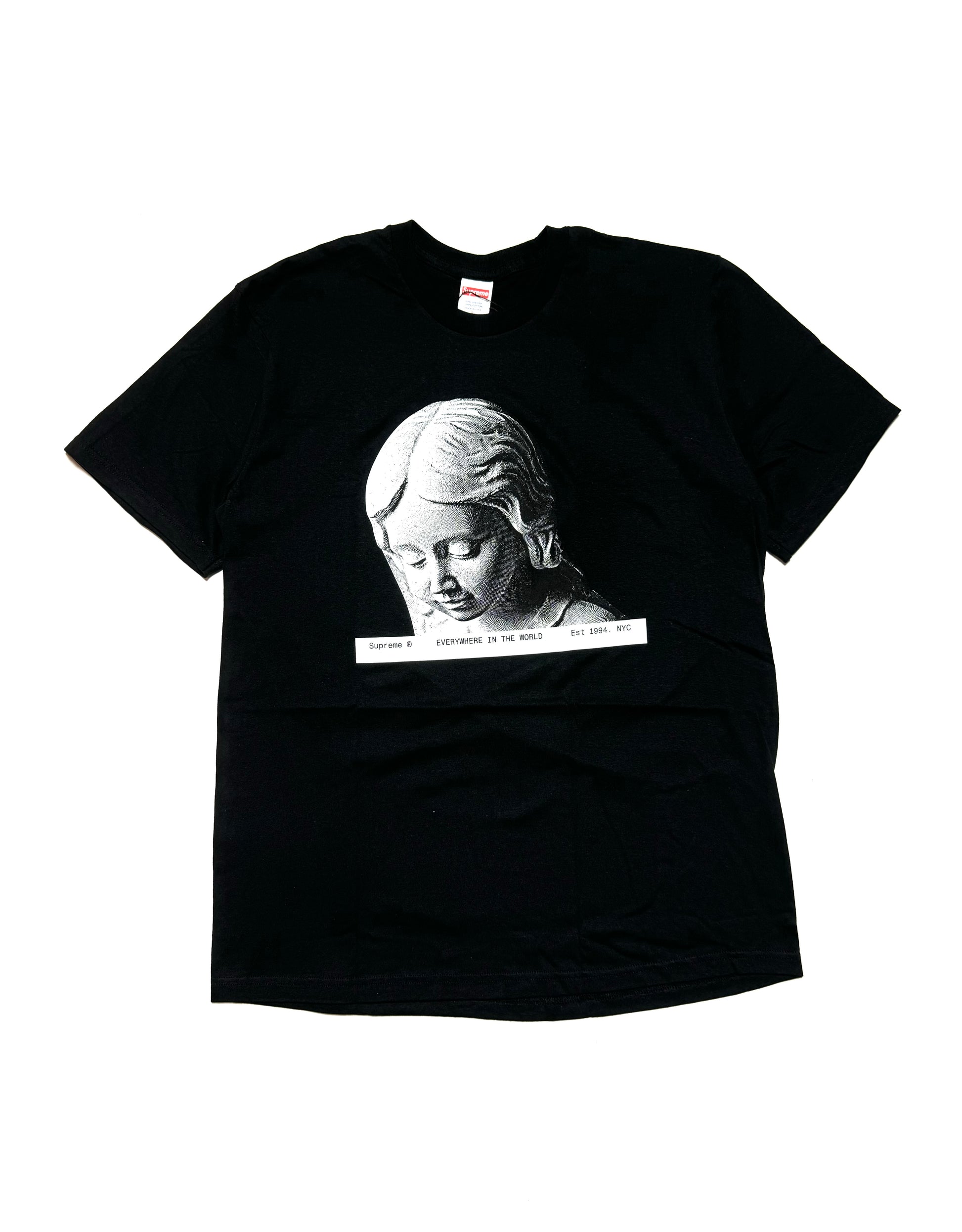 Supreme Everywhere in the world  Black Tee