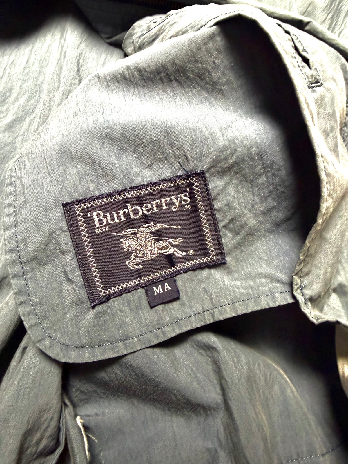 Burberry  Light Bomber Jacket 90s