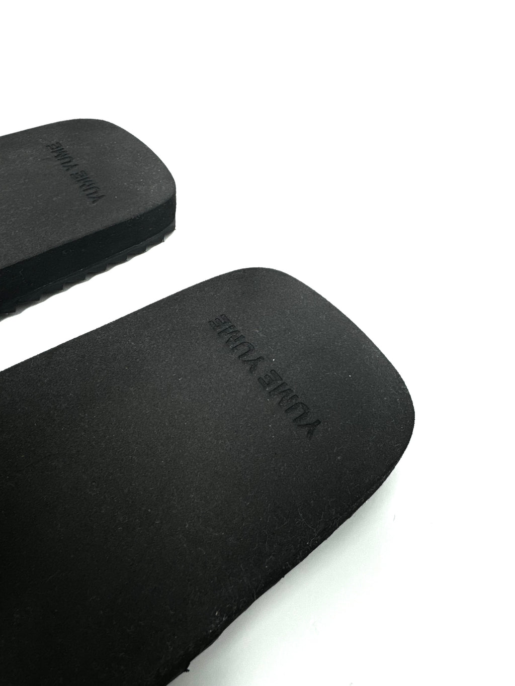 Yume Thick Lace Leather Slipper