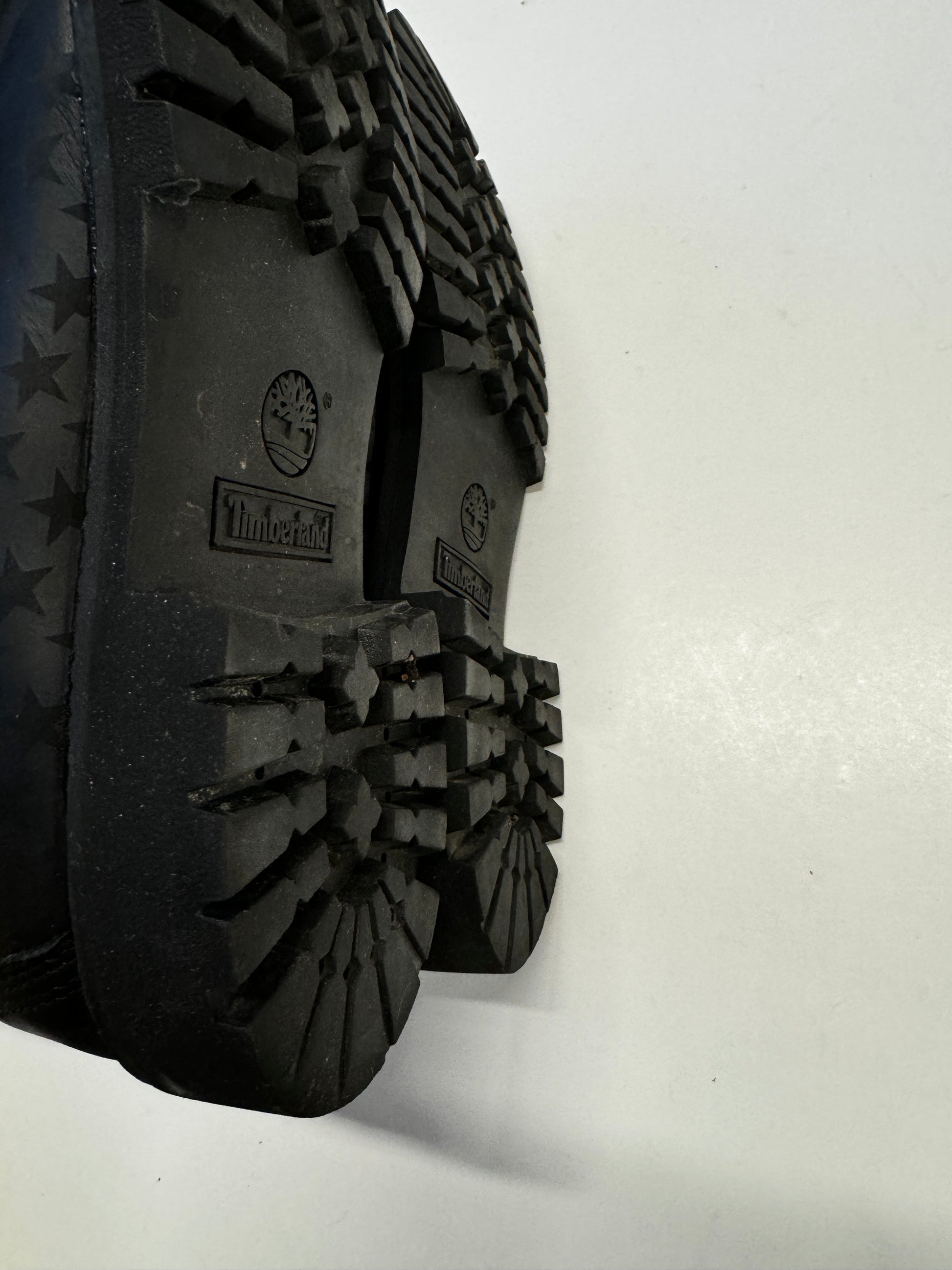 Timberland x Supreme USA Flag Boots