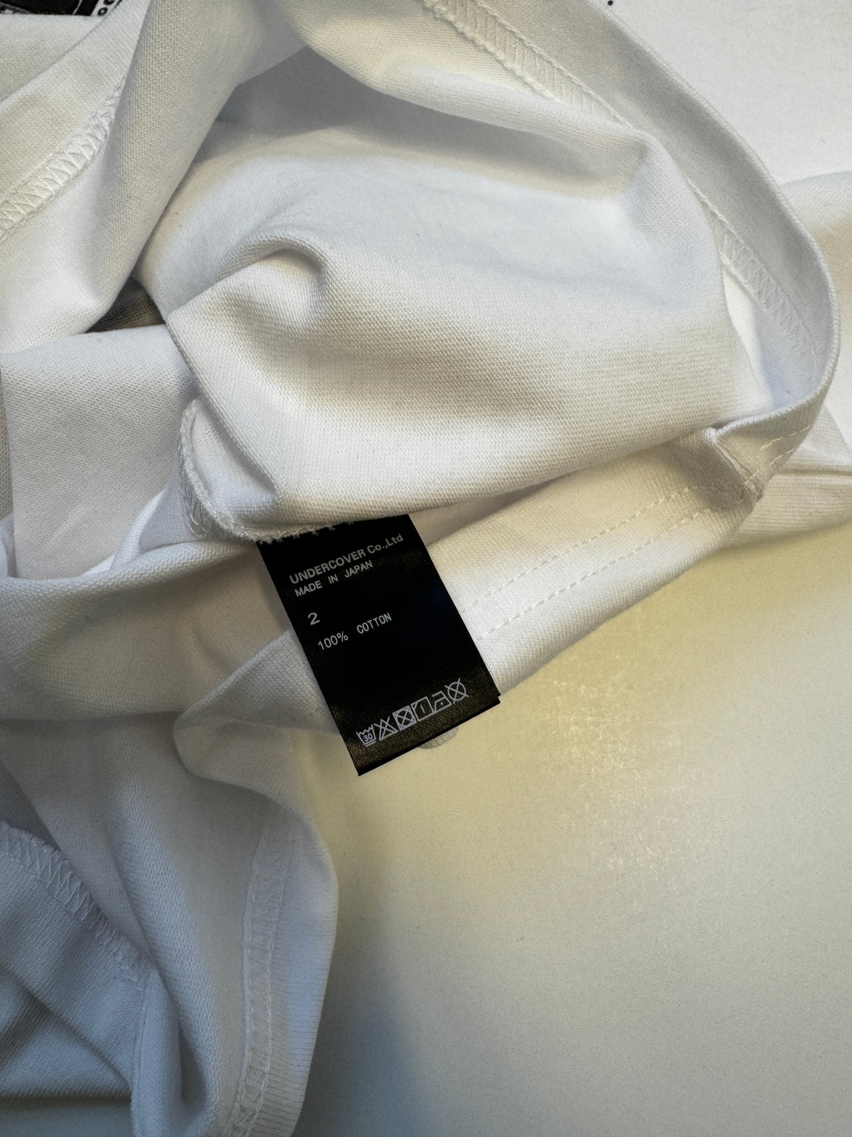 Undercover Record White Tee