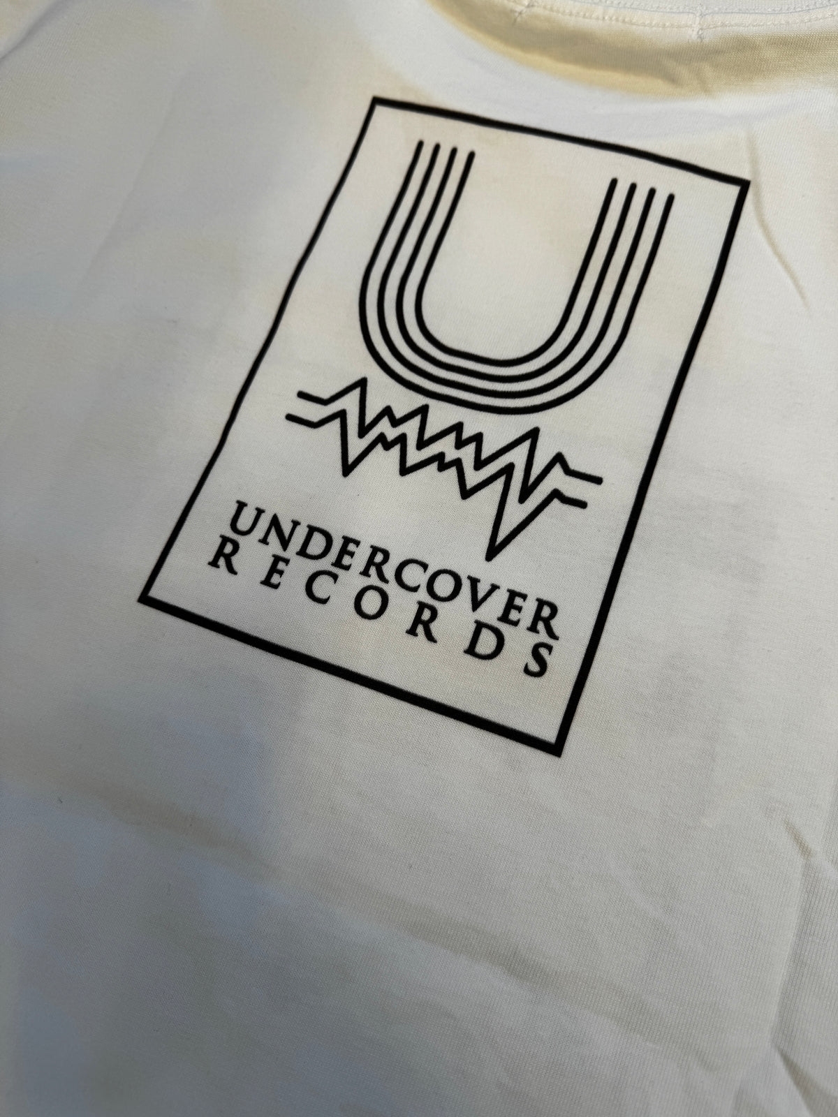 Undercover Record White Tee