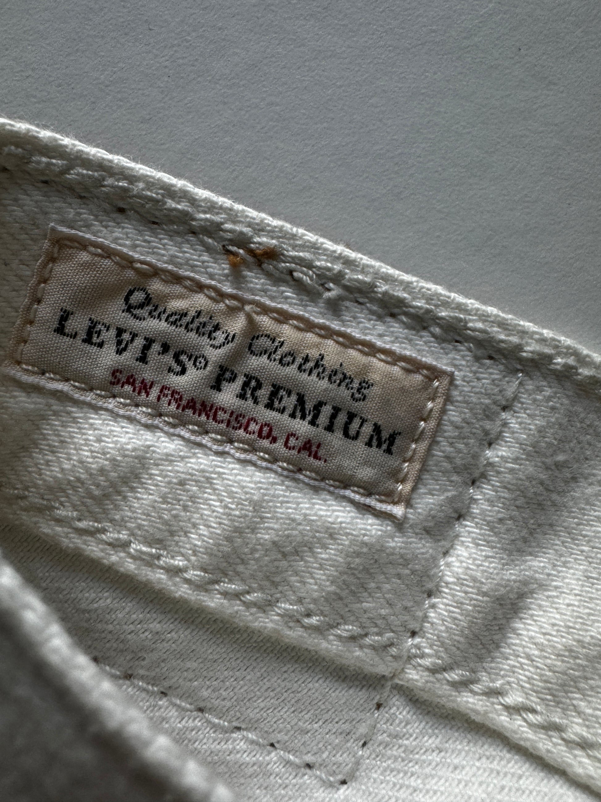 Levis White Baggy Jean