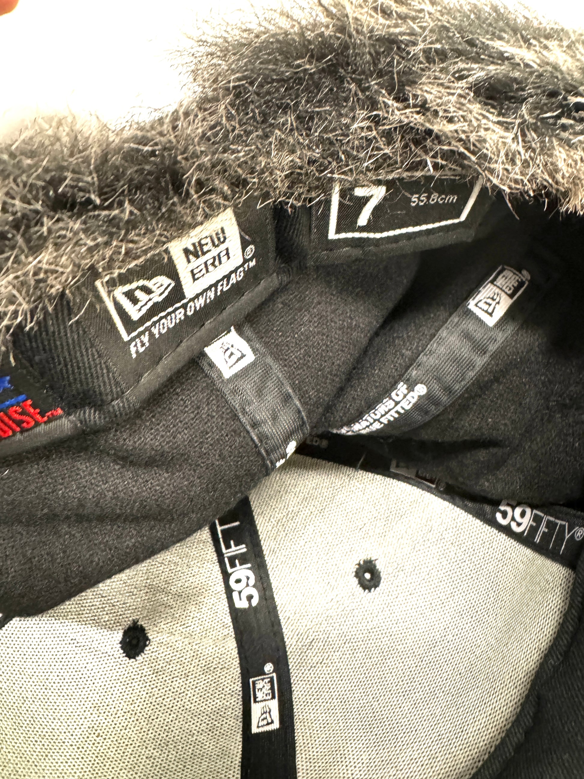 New Era x 59 Fifty NY Yankee EarFur Hat
