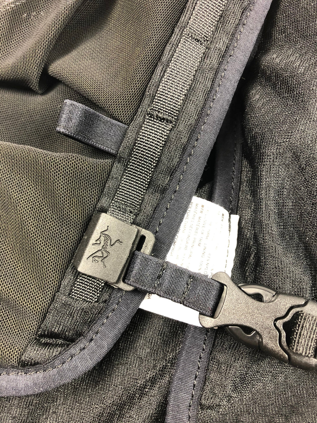 Arc'teryx Norvan Multi-Pocket Ultra-Light Vest
