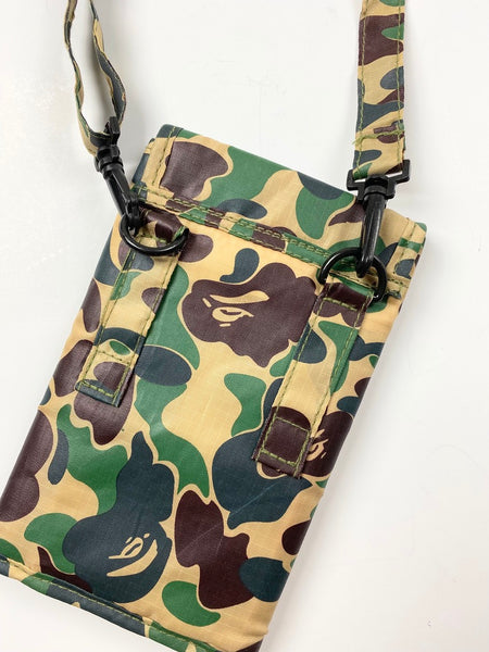 BAPE E-Book 4 Panels Cross Bag