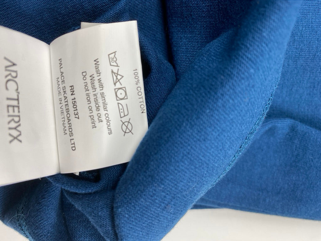 Arc'teryx  x Palace 3M Reflective Tee